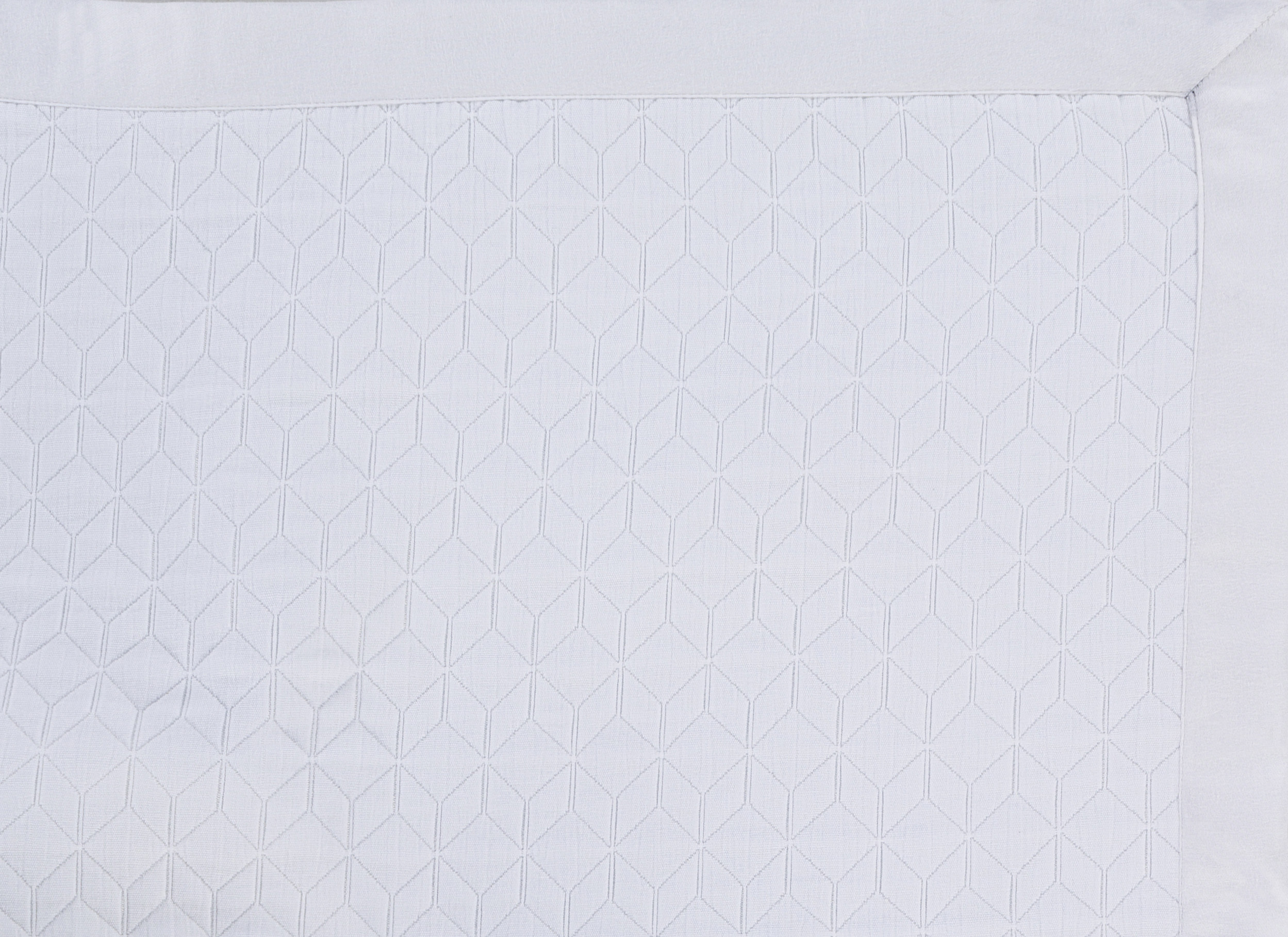 Briley White Bedding Swatch