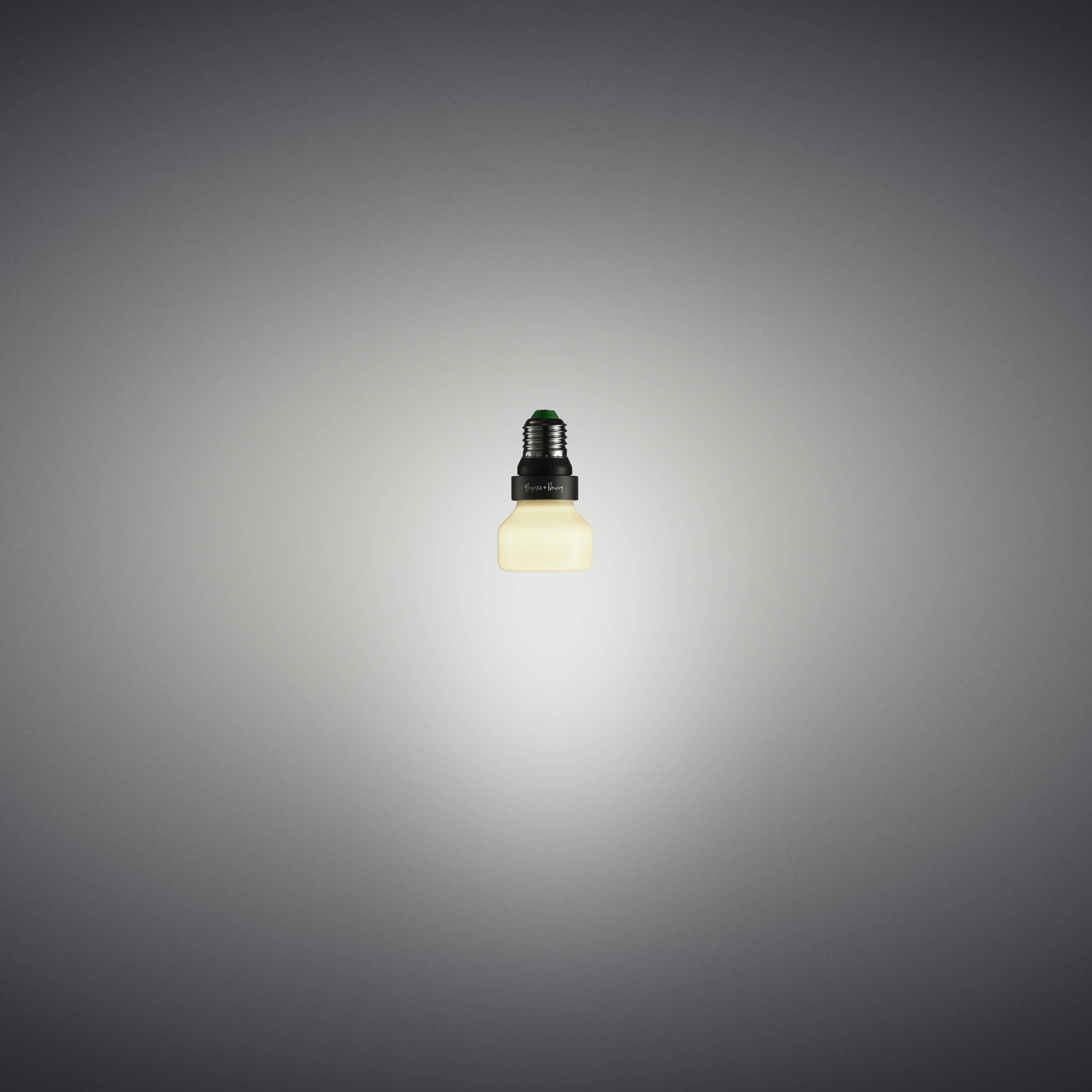 Punch LED E26 5.00 watt 120 2700K Light Bulb, Puck