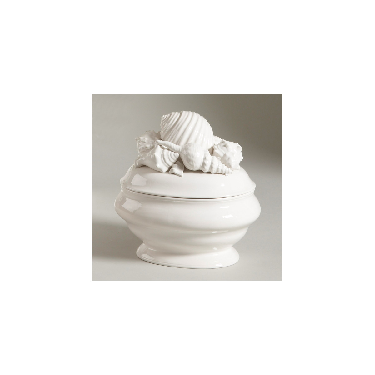 Chelsea House 11 X 11 inch Tureen