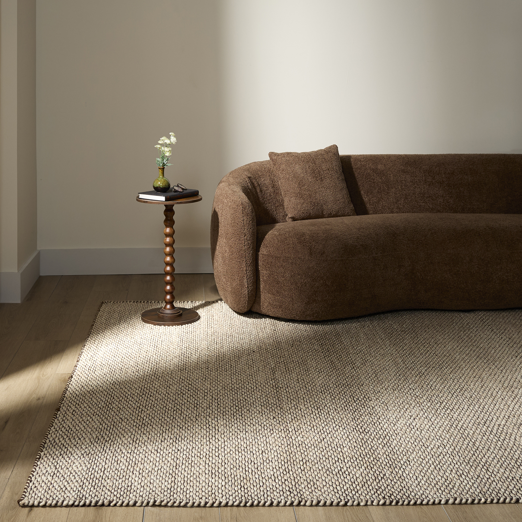 Natural Luxe Ivory and Brown Indoor Rug